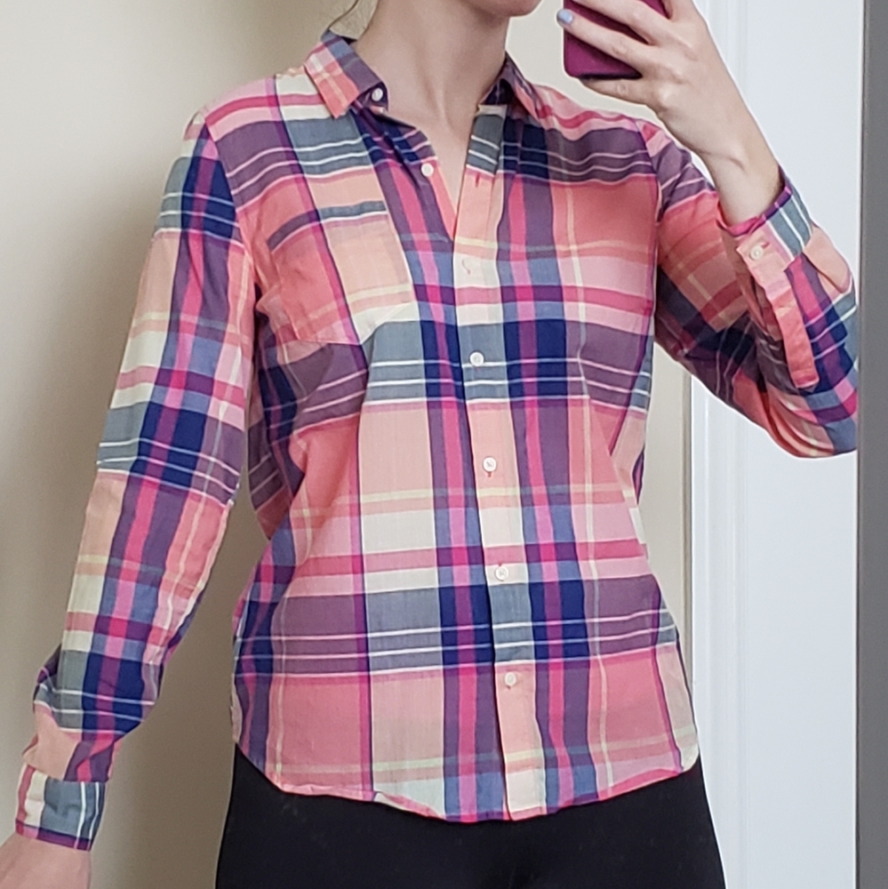 *Old Navy Pink & Blue Lightweight Button-Down Top Sz S